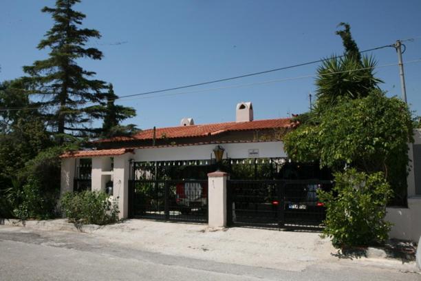 Cosy Villa Pikérmion Exterior foto