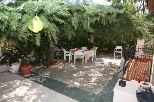 Cosy Villa Pikérmion Exterior foto